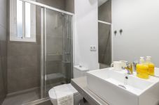 Apartamento em Madrid - M (PRE2A) Apto. de diseño Puerta del Sol 4