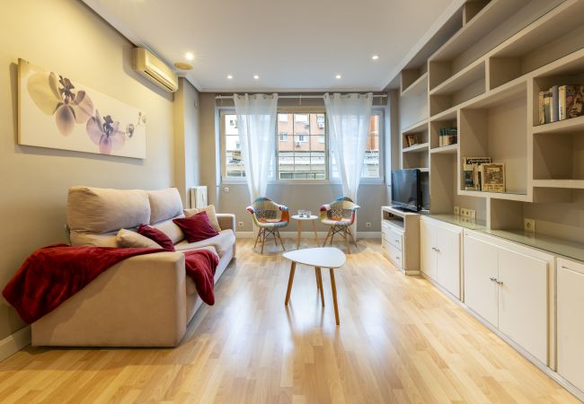 Apartamento em Madrid - M (AAM242) Bº Salamanca-Guindalera