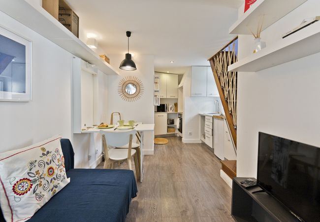 Apartamento em Lisboa - Fado Mezzanine Apartment (C33) Apartamento em Lisboa - Fado Mezzanine Apartment (C33)