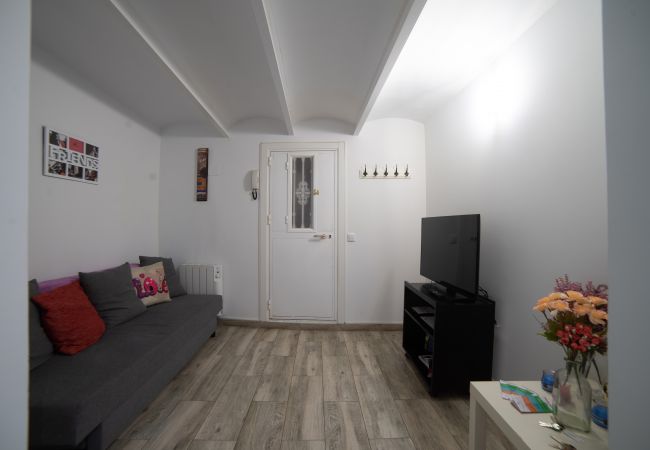 Apartamento em Madrid - M (JJU155) Apartamento O'Donnell Gregorio Mar Apartamento em Madrid - M (JJU155) Apartamento O'Donnell Gregorio Mar