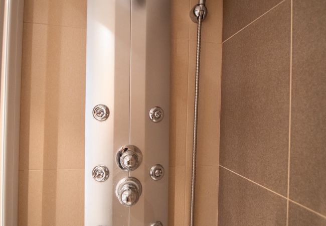 Apartamento em Madrid - M (JMC52 R. Madrid Stadium Apartamento em Madrid - M (JMC52 R. Madrid Stadium