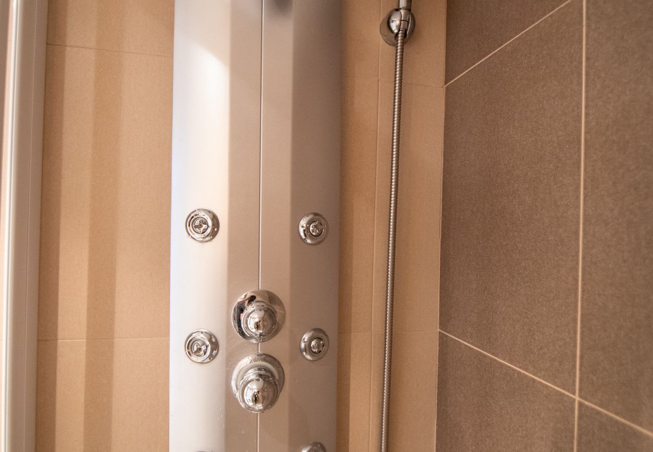 Apartamento em Madrid - M (JMC52 R. Madrid Stadium Apartamento em Madrid - M (JMC52 R. Madrid Stadium