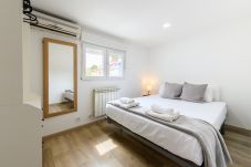 Chalet em Madrid - M (MIS57) Chalet Ciudad Lineal 3HH