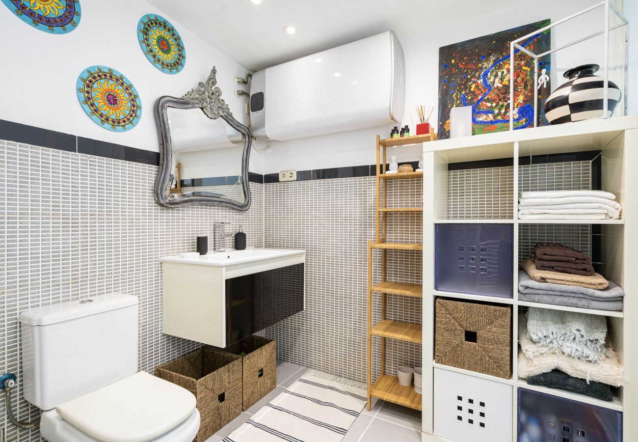 Apartamento em Madrid - M (TRU50) Apartamento Teatro Real-Pza. San Martín Apartamento em Madrid - M (TRU50) Apartamento Teatro Real-Pza. San Martín