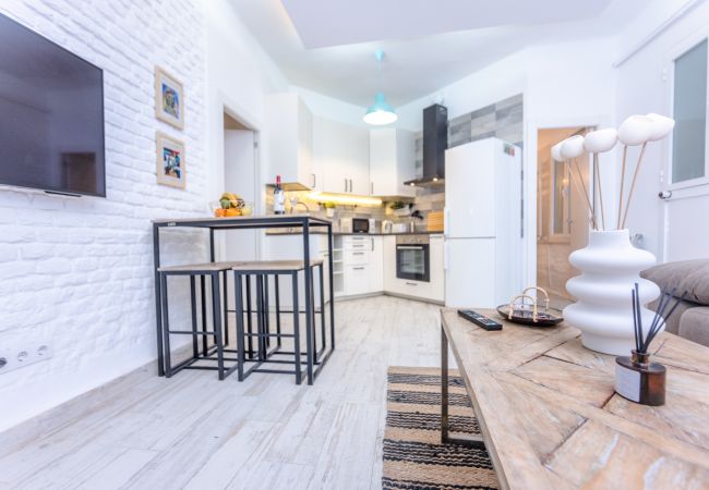 Apartamento em Madrid - M (MEN300) Moderno y elegante ap. Barrio Ibiza Apartamento em Madrid - M (MEN300) Moderno y elegante ap. Barrio Ibiza