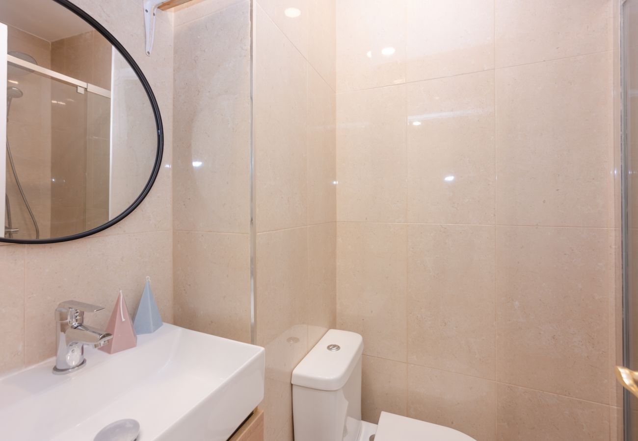 Apartamento em Madrid - M (VAL1041) Coqueto y elegante ap. Chamberi-cerca  Apartamento em Madrid - M (VAL1041) Coqueto y elegante ap. Chamberi-cerca