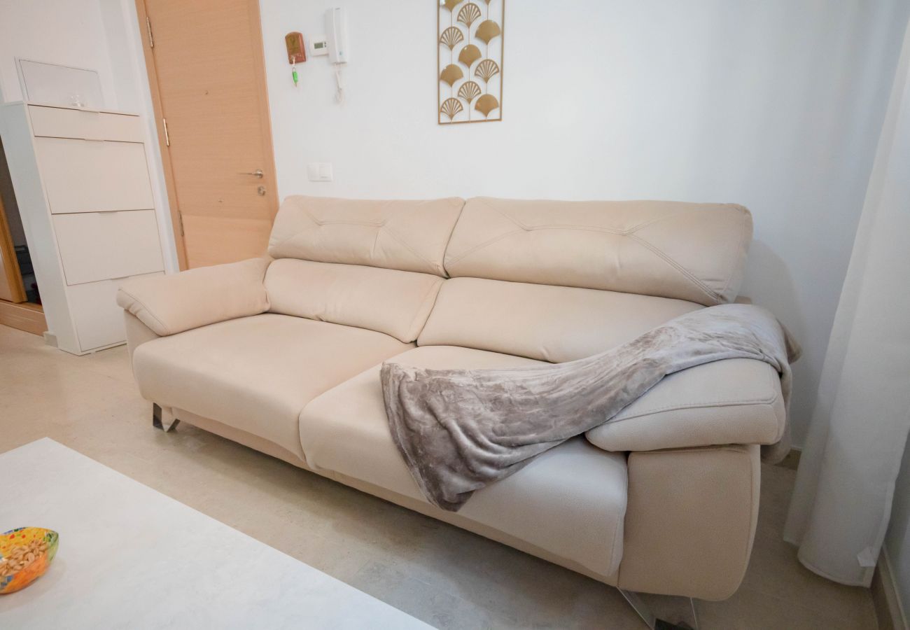 Apartamento em Madrid - M (MJU14B0) Bonito Apartamento cerca Santiago Bern Apartamento em Madrid - M (MJU14B0) Bonito Apartamento cerca Santiago Bern