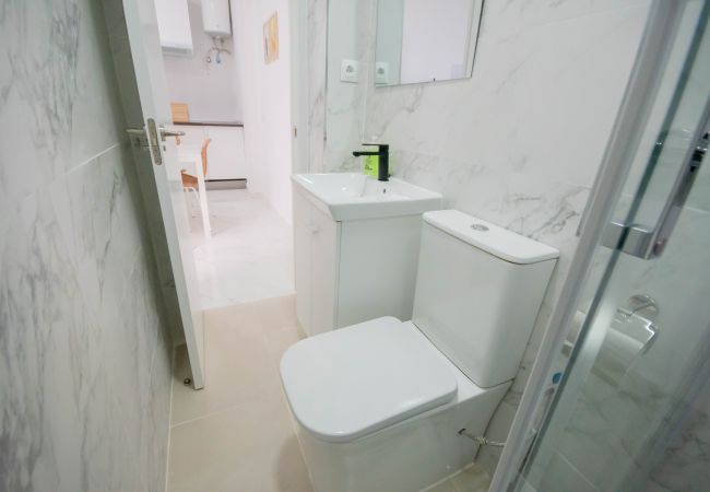 Estúdio em Madrid - M (MLU4B2) TETUAN "EL RETIRO" Estúdio em Madrid - M (MLU4B2) TETUAN "EL RETIRO"