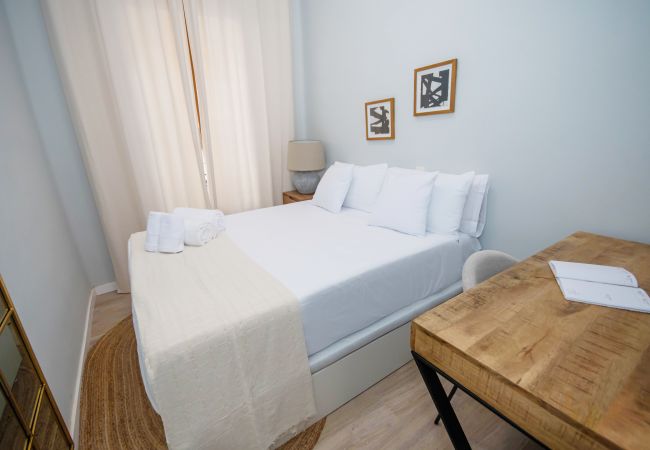 Apartamento em Madrid - M (TOP111) Luminoso y amplio apartamento en Cuatro Apartamento em Madrid - M (TOP111) Luminoso y amplio apartamento en Cuatro