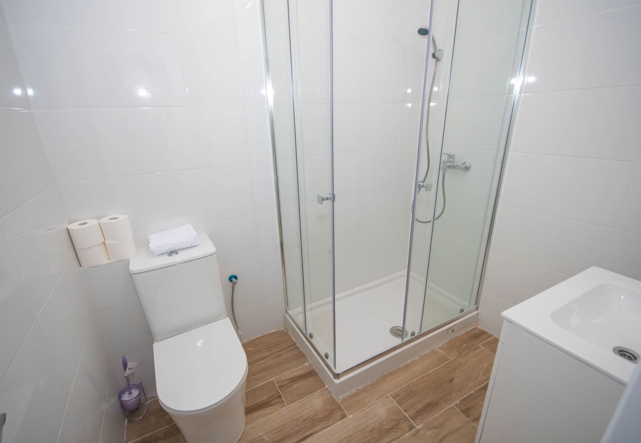 Apartamento em Madrid - M (TOP111) Luminoso y amplio apartamento en Cuatro Apartamento em Madrid - M (TOP111) Luminoso y amplio apartamento en Cuatro