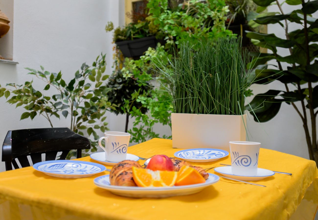 Apartamento em Madrid - M (REL100) Encantadora vivienda de dos dormitorios Apartamento em Madrid - M (REL100) Encantadora vivienda de dos dormitorios