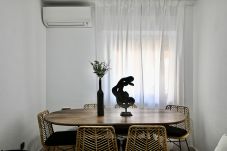 Apartamento em Madrid - M (ACC382B) Coqueto y Cómodo apartamento en Entrev