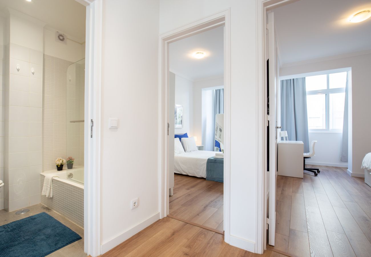 Apartamento em Lisboa - Boa Hora Apartment (C123) Apartamento em Lisboa - Boa Hora Apartment (C123)