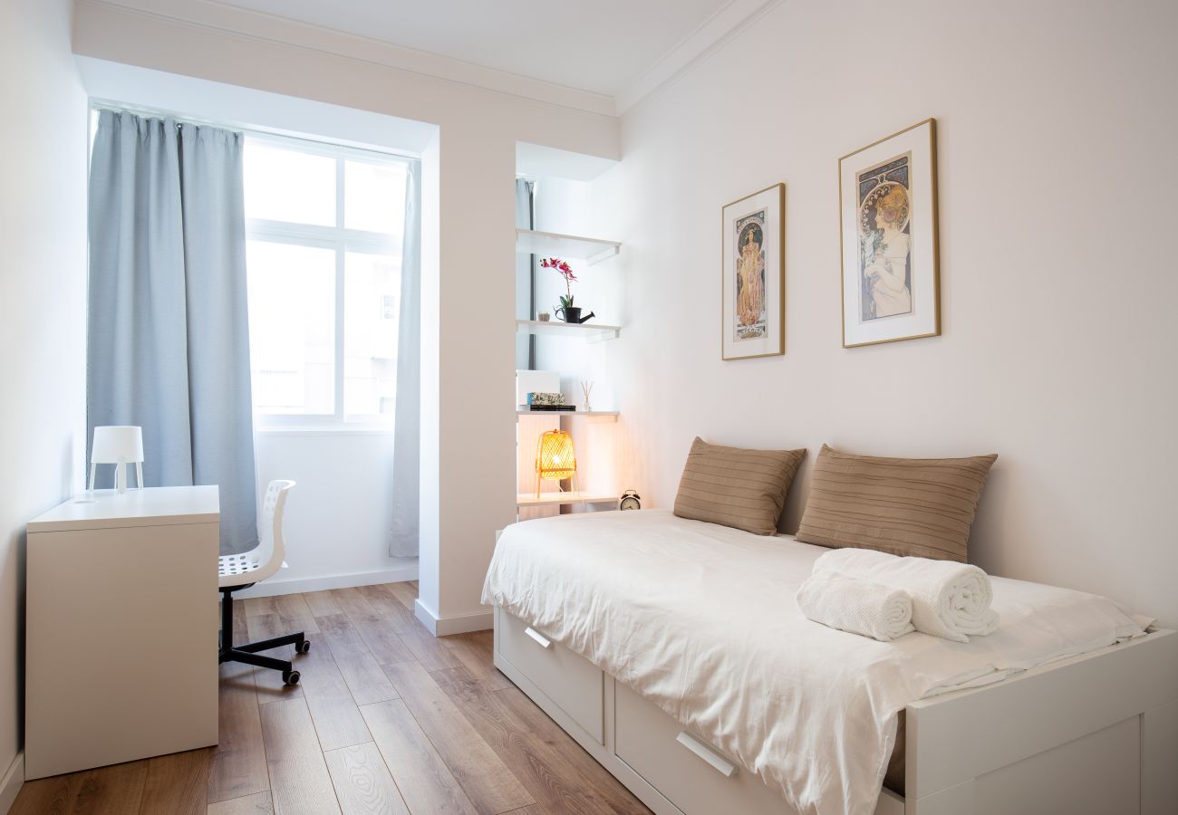 Apartamento em Lisboa - Boa Hora Apartment (C123) Apartamento em Lisboa - Boa Hora Apartment (C123)