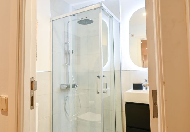 Apartamento em Madrid - M (ORE512) Apartamento Espacioso de Tres Dormitori Apartamento em Madrid - M (ORE512) Apartamento Espacioso de Tres Dormitori