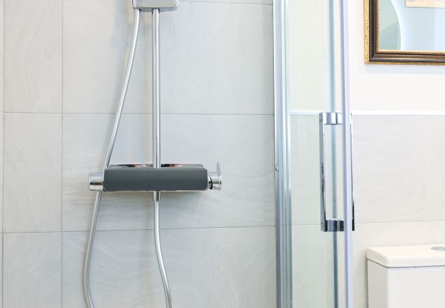 Apartamento em Madrid - M (ORE512) Apartamento Espacioso de Tres Dormitori Apartamento em Madrid - M (ORE512) Apartamento Espacioso de Tres Dormitori