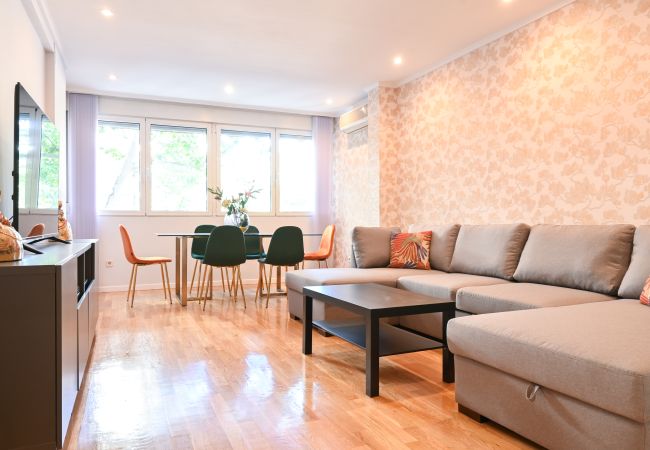 Apartamento em Madrid - M (ORE512) Apartamento Espacioso de Tres Dormitori Apartamento em Madrid - M (ORE512) Apartamento Espacioso de Tres Dormitori