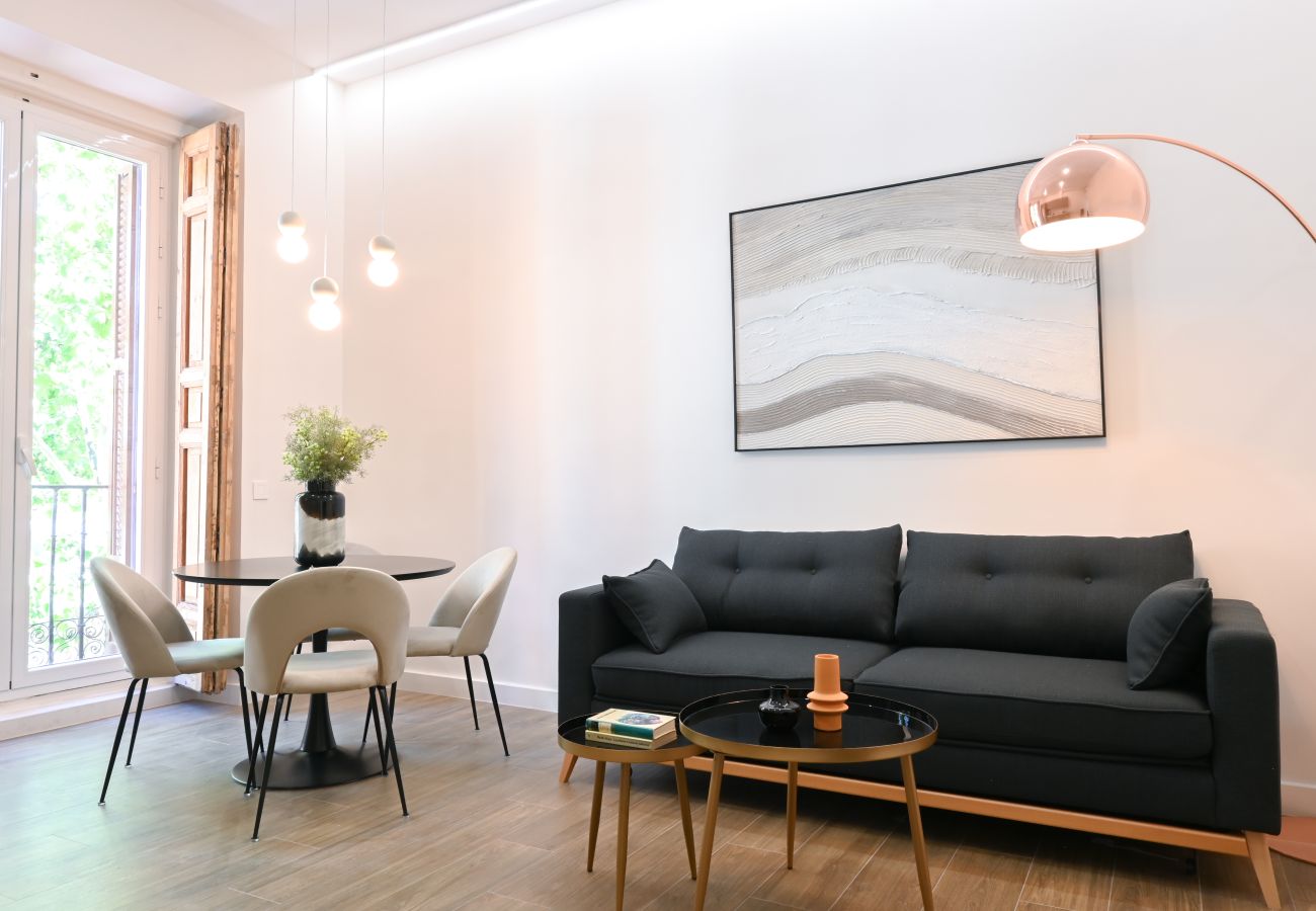 Estúdio em Madrid - M (EST23) Céntrico y Luminoso Estudio Duplex en Ma