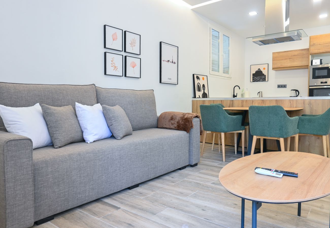 Apartamento em Madrid - M (BOY50A) Bonito apartamento de dos dormitorios e