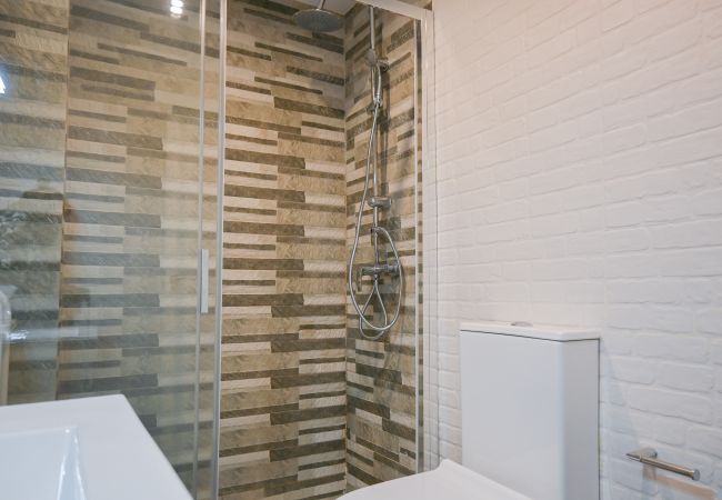 Apartamento em Madrid - M (SEN1692)Amplio Apartamento con Balcón en Calle  Apartamento em Madrid - M (SEN1692)Amplio Apartamento con Balcón en Calle