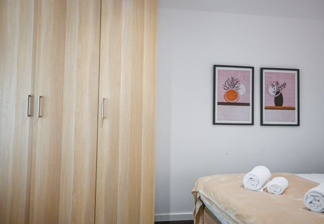 Apartamento em Madrid - M (SEN1692)Amplio Apartamento con Balcón en Calle  Apartamento em Madrid - M (SEN1692)Amplio Apartamento con Balcón en Calle