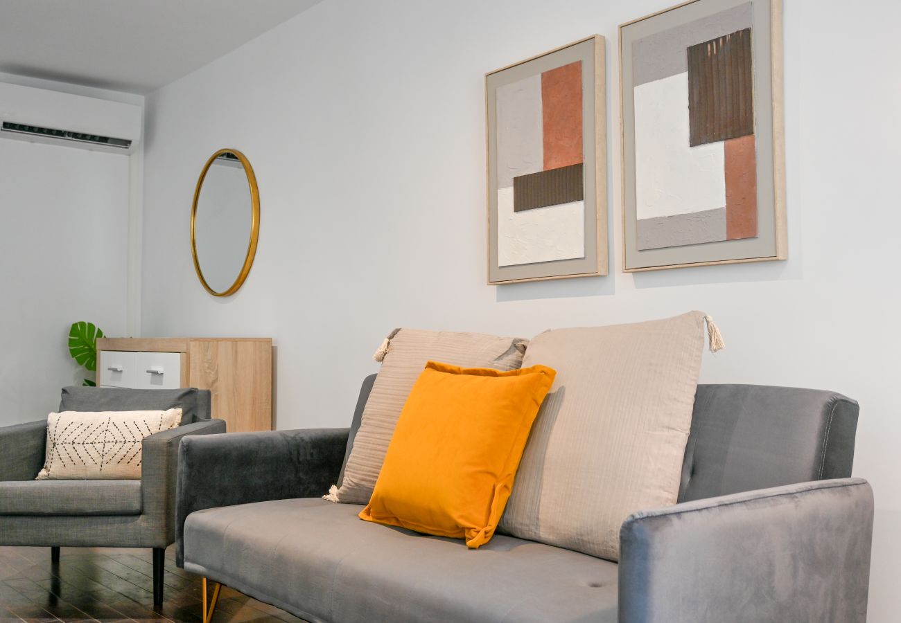 Apartamento em Madrid - M (SEN1692)Amplio Apartamento con Balcón en Calle  Apartamento em Madrid - M (SEN1692)Amplio Apartamento con Balcón en Calle