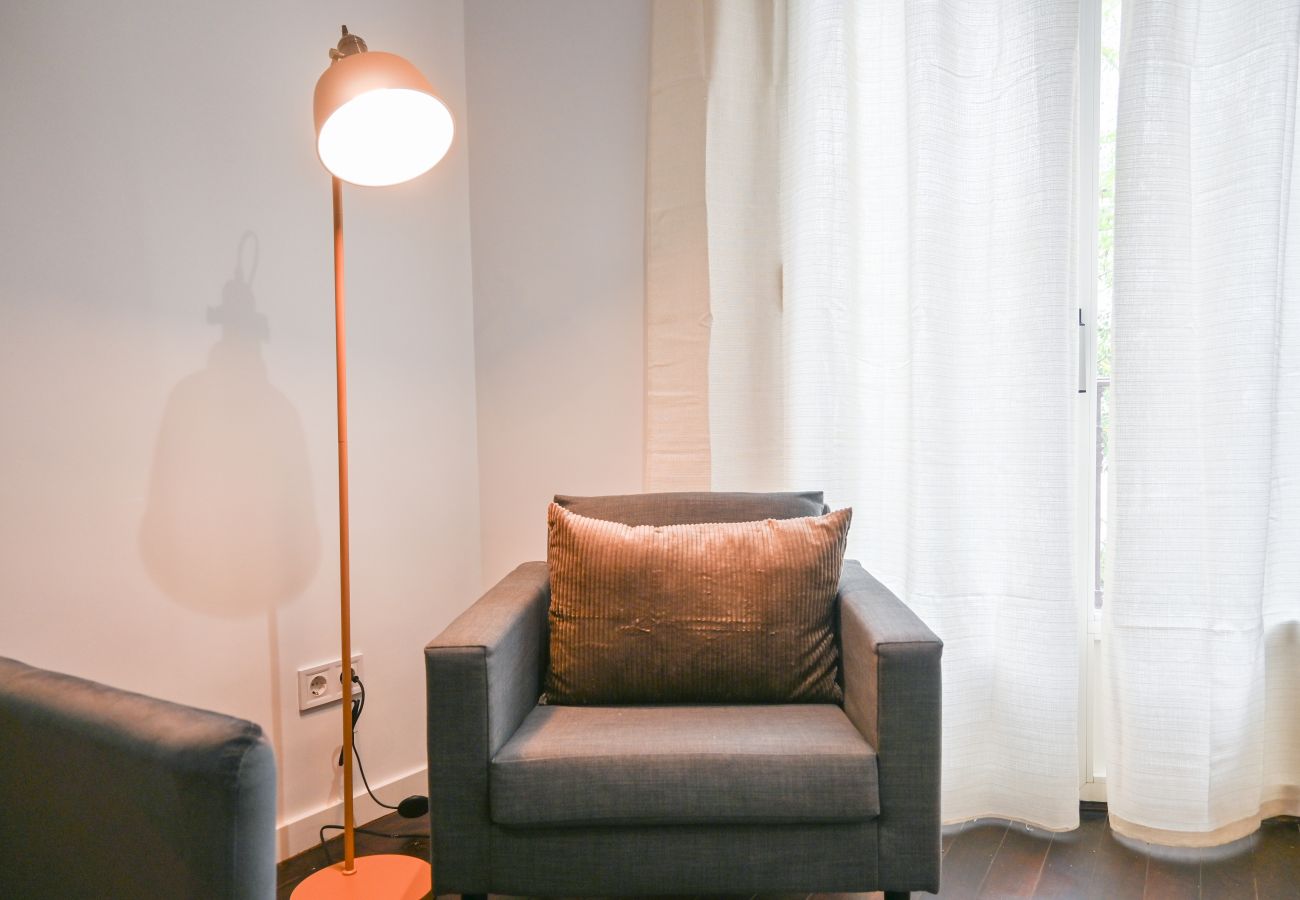 Apartamento em Madrid - M (SEN1692)Amplio Apartamento con Balcón en Calle  Apartamento em Madrid - M (SEN1692)Amplio Apartamento con Balcón en Calle