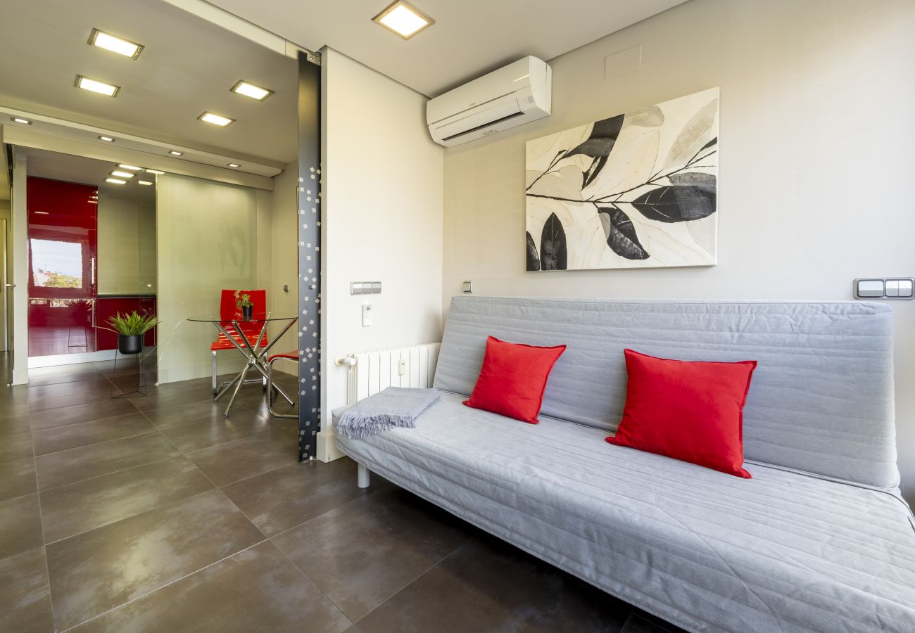 Apartamento em Madrid - M (PAC63)Alquiler Mensual en Madrid – Piso Exteri Apartamento em Madrid - M (PAC63)Alquiler Mensual en Madrid – Piso Exteri