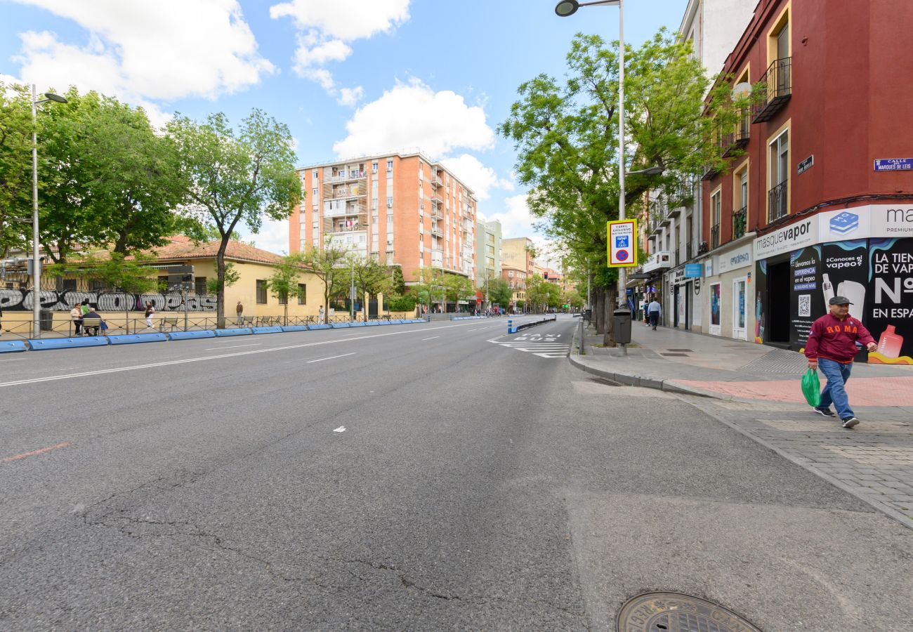 Apartamento em Madrid - M (MDL92)Alquiler Mensual en Madrid – Piso moderno Apartamento em Madrid - M (MDL92)Alquiler Mensual en Madrid – Piso moderno