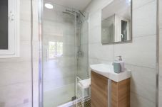 Estúdio em Madrid - M (AMA144) Estudio con balcón – Todo lo que nece