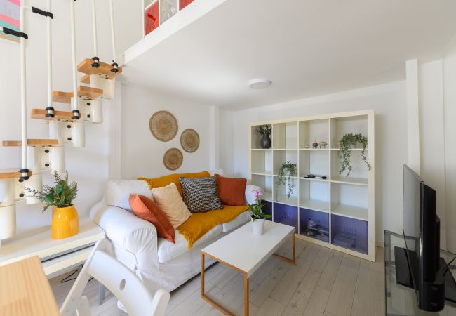 Apartamento em Madrid - M (SVF154) Piso tipo loft de 1 dormitorio en el ce Apartamento em Madrid - M (SVF154) Piso tipo loft de 1 dormitorio en el ce