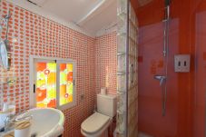 Apartamento em Madrid - M (SVI15) Piso tipo loft de 1 dormitorio en el ce
