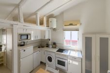 Apartamento em Madrid - M (SVI15) Piso tipo loft de 1 dormitorio en el ce