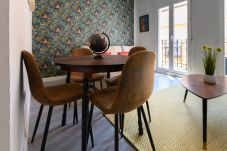Apartamento em Madrid - M (TEN602) Piso de 2 dormitorios con balcón en Ma