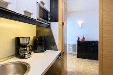 Apartamento em Madrid - M (AGPE322)Piso de 2 Dormitorios con Vistas a la C