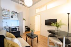 Apartamento em Madrid - M (CER822)Apartamento de 1 dormitorio con balcón