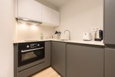 Apartamento em Madrid - M (ENC132)Acogedora vivienda en La Latina, una de
