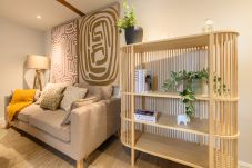 Apartamento em Madrid - M (ENC132)Acogedora vivienda en La Latina, una de