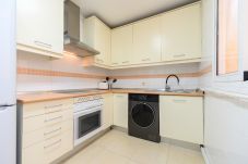 Apartamento em Madrid - M (DIN133B)Apartamento de 2 Dormitorios a Pasos de