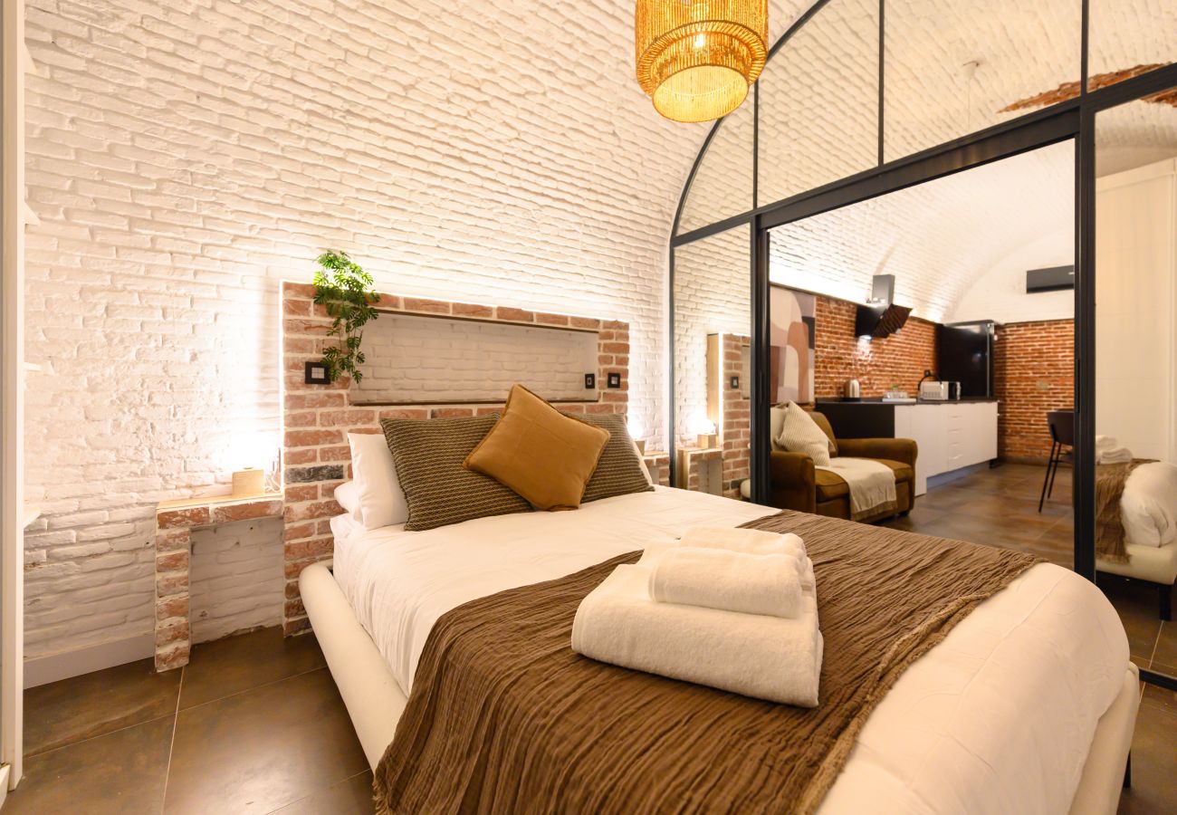 Apartamento em Madrid - M (DFE11SI) Elegante piso de dos dormitorios en e