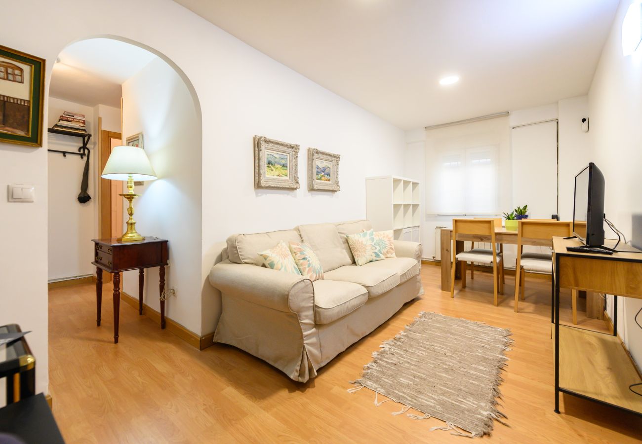 Apartamento em Madrid - M (BEN28BE) Piso moderno  2 dormitorios