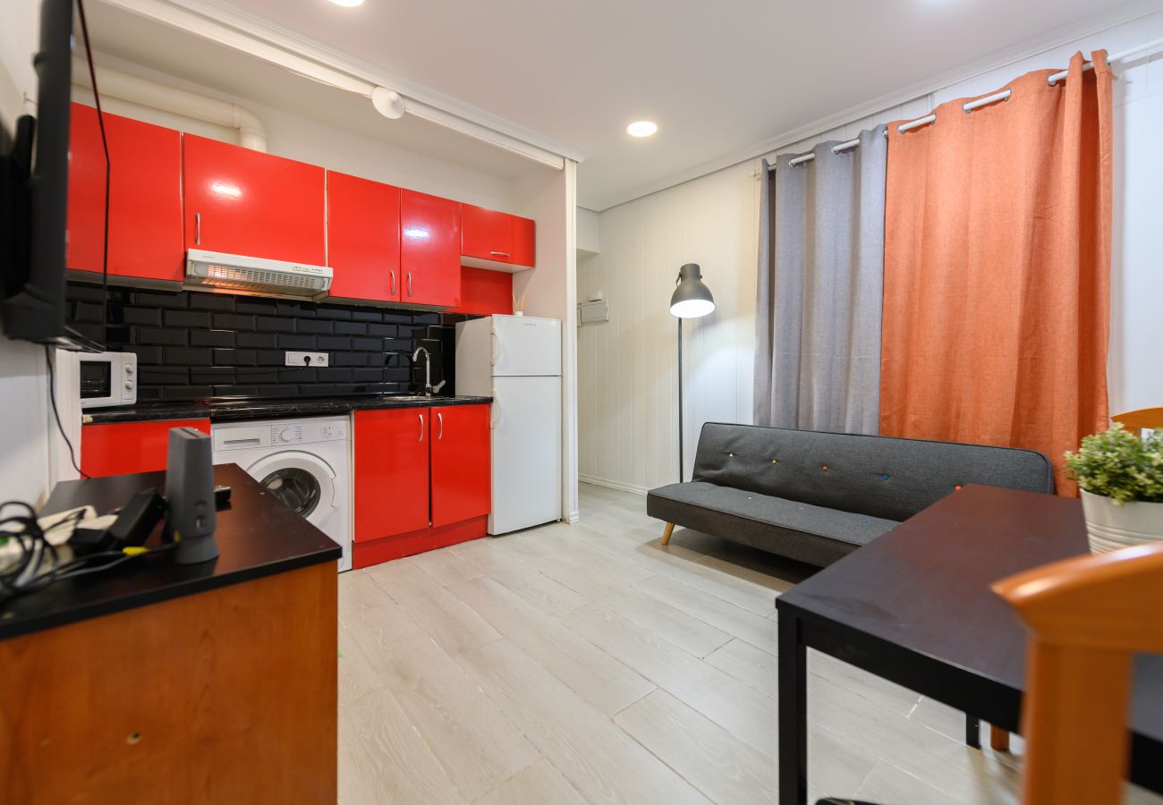 Apartamento em Madrid - M (PEL300I)Piso acogedor de 1 dormitorio en el Cen