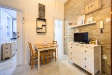 Apartamento em Madrid - M (SEL60I) Piso de 1 dormitorio y terraza en Madri