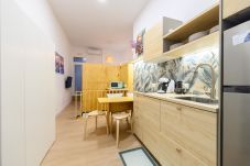 Apartamento em Madrid - M (FGA50E) Acogedor dúplex en Chamberí