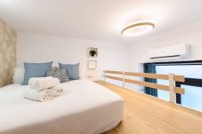 Apartamento em Madrid - M (RBL180) Acogedor dúplex en Salamanca