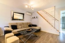 Chalet em Madrid - M (SAB52) Amplio Chalet 3 dormitorios y terraza