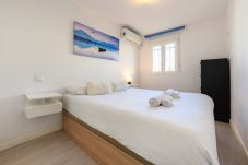 Chalet em Madrid - M (SAB52) Amplio Chalet 3 dormitorios y terraza