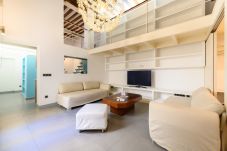 Apartamento em Madrid - M (ESA121ID) Amplio Dúplex en el centro de Madrid