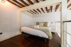 Apartamento em Madrid - M (ESA121ID) Amplio Dúplex en el centro de Madrid