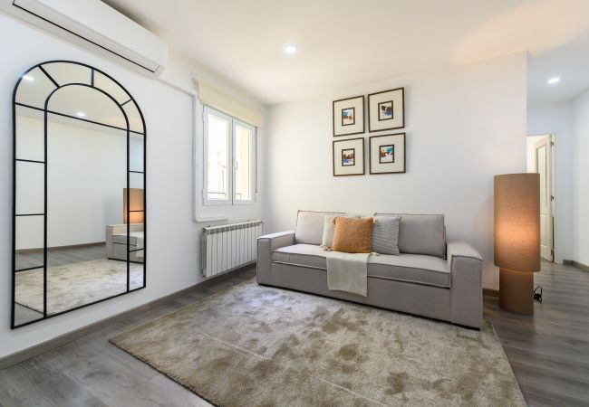 Apartamento em Madrid - M (MAL91I) Amplio Piso 2 dormitorios en Chamartín